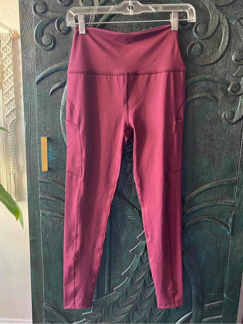 Beyond Yoga pocket leggings